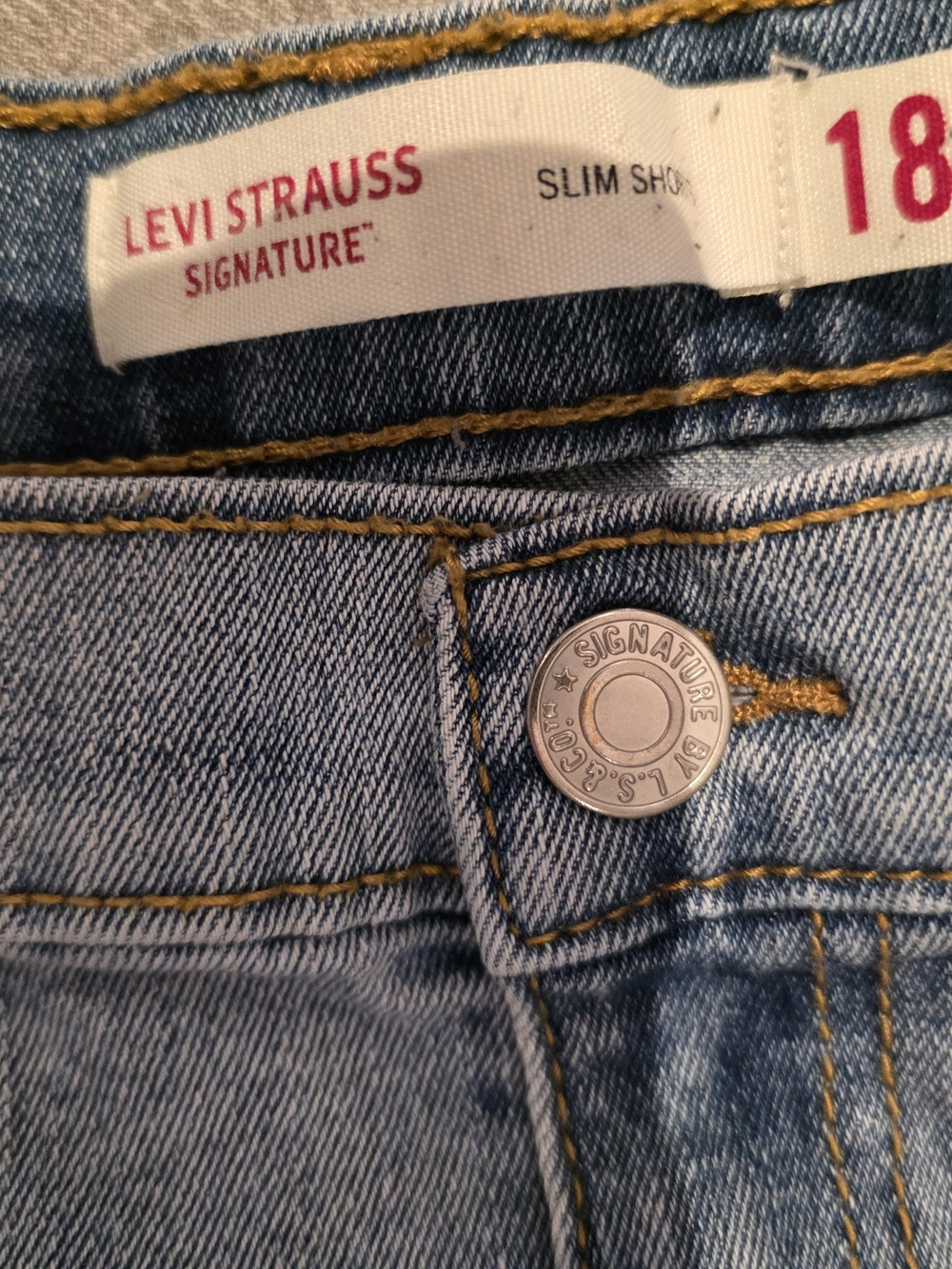 Levi's Light Blue High-Rise Denim Shorts Boys Size 18 - Picture 2 of 3
